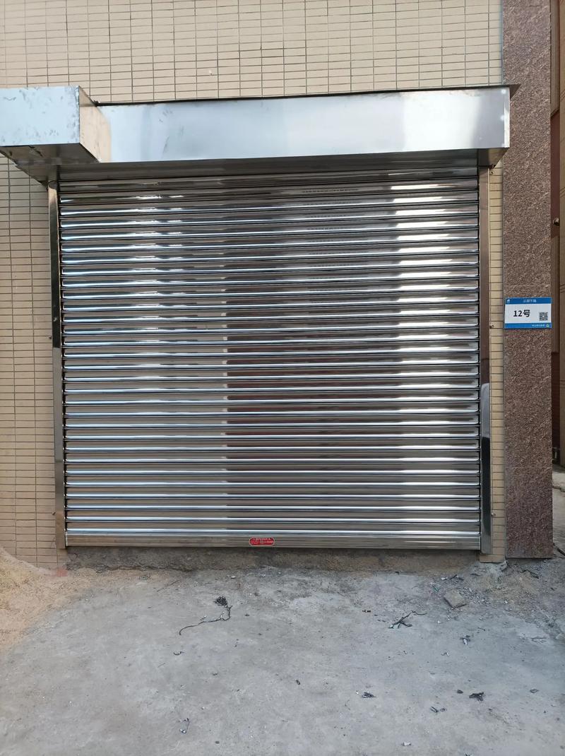 不锈钢卷闸反装案例#施工现场实拍 #电动卷闸门 #支持定做各
